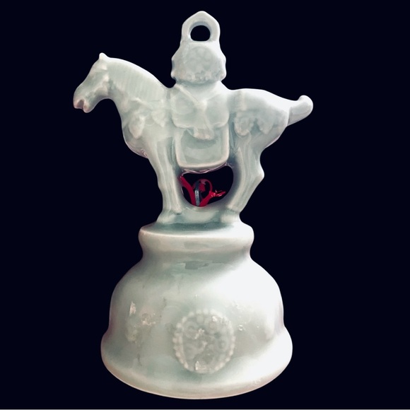Chinese Celadon Glazed Blue Green Horse Ceramic Bell 6”  Asian Pottery - Picture 1 of 4